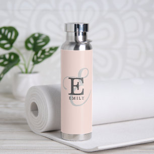 Moderne Stijlvolle Monogram Typografie Blush Pink Waterfles