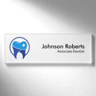 Moderne tandheelkundige assistent naambadge