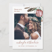 Moderne terracotta boho bloemenfoto bruiloft save the date (Voorkant)
