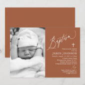 Moderne terracotta doop foto uitnodiging (Voorkant / Achterkant)