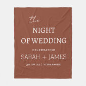 Moderne Terracotta & Witte Naam Datum Huwelijk Fleece Deken (Voorkant)