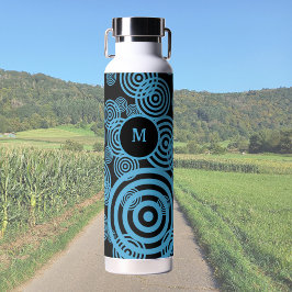 Moderne, trendy blauwe cirkels op zwart monogram waterfles