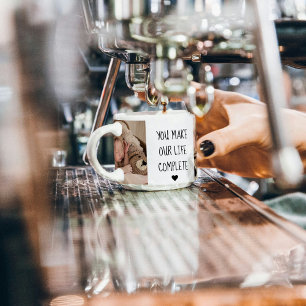 Moderne twee foto   U maakt ons leven compleet Espresso Kop