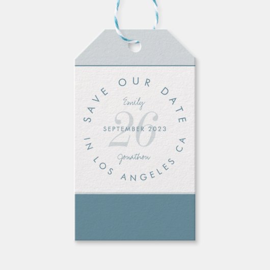 Moderne Typografie Blue Save the Date Cadeaulabel (Voorkant)