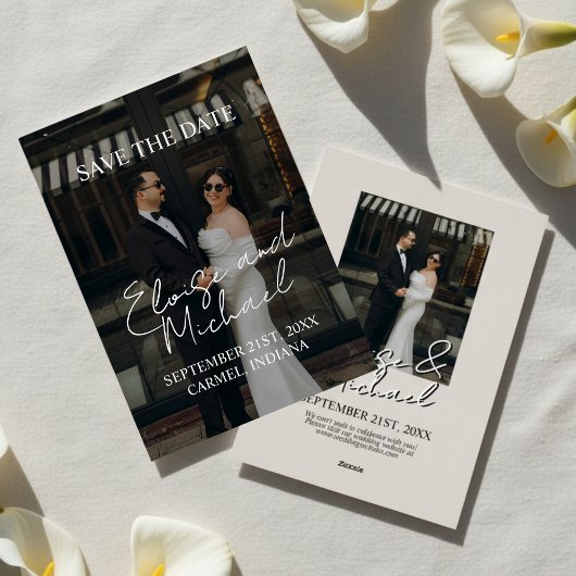Moderne typografie met script save the date folie uitnodiging