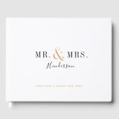 Moderne typografie Mr en Mrs herfstbruiloft Gastenboek (Voorkant)
