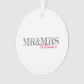 Moderne Typografie Mr&Mrs Naam Trouwdatum Ornament (voorkant)