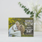 Moderne Typografie Overlay Happy Moederdag Photo Briefkaart (Staand voorkant)