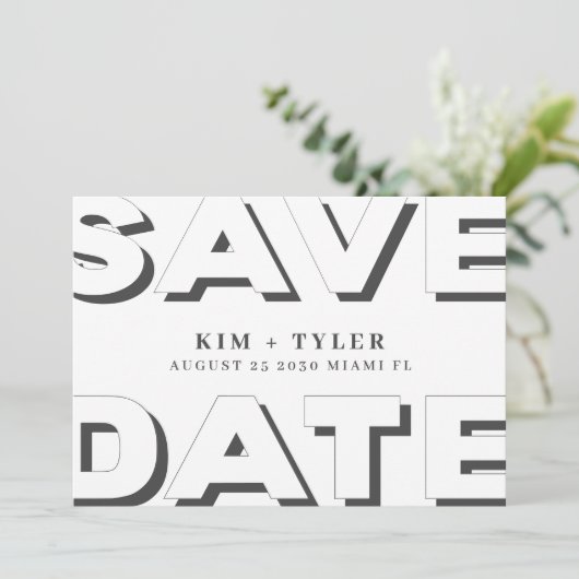 Moderne typografie QR CODE bruiloft Save The Date (Staand voorkant)