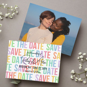 Moderne typografie regenboog letters LGBTQA bruilo Save The Date
