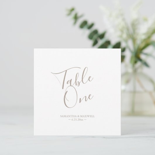 Moderne typografie tafelnummer bruiloft (Staand voorkant)