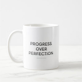 Moderne typografie vooruitgang boven perfecte teks koffiemok