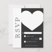 Moderne Typografie Zwart Wit Hart Wedding RSVP Kaartje (Voorkant)