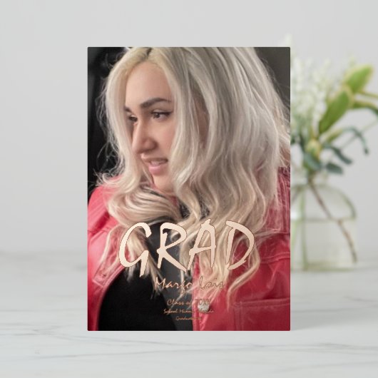 Moderne uitnodiging voor eindexamen met folie en f (Staand Voorkant)