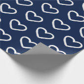 Moderne Valentijnsdag Blue White Hearts Pattern Cadeaupapier (Hoek)