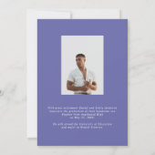 Moderne Varsity Paarse foto afstudeerfeest Kaart (Achterkant)