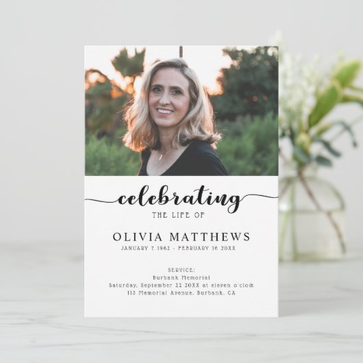 Moderne viering van het Life of Funeral Programme Programma (Staand voorkant)