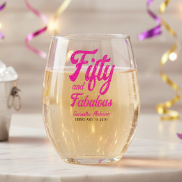 Moderne vijftig en fantastische roze 50ste verjaar wijnglas zonder voet