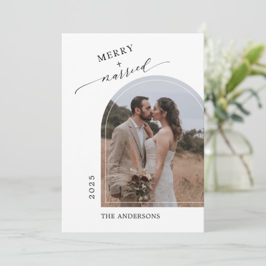 Moderne vrolijke getrouwde Pas getrouwd Bedankkaart (Staand voorkant)