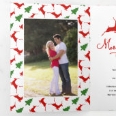 Moderne vrolijke kerstherten en boomfoto drieluik wenskaart (Binnenzijde eerst)