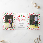 Moderne vrolijke kerstherten en boomfoto drieluik wenskaart (Binnen)