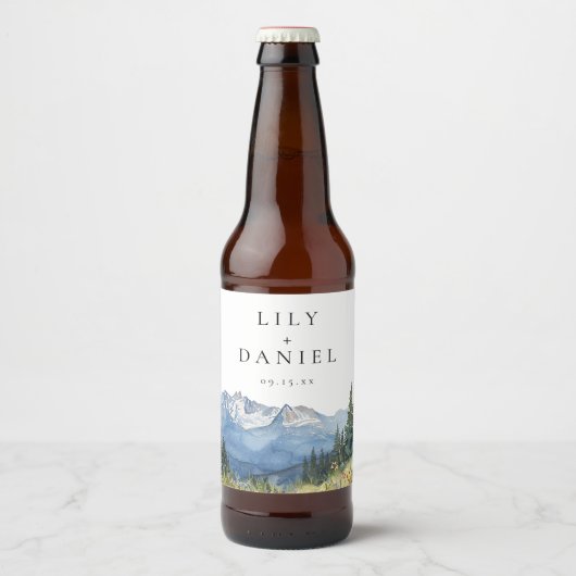 Moderne Waterverf Mountain Wildflower bruiloft Bier Etiket (Voorkant)