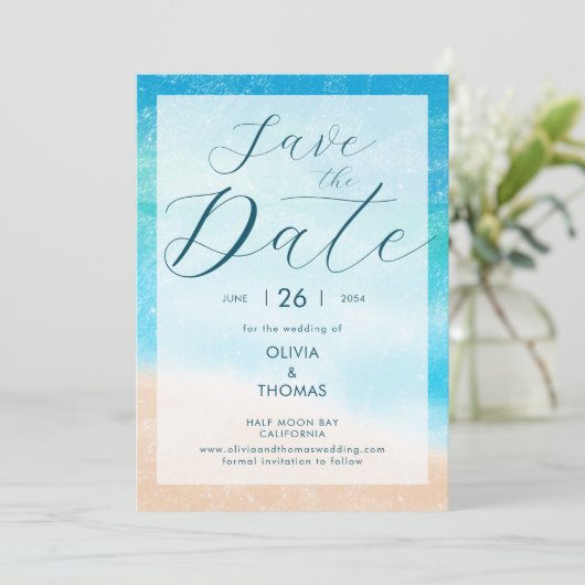 Moderne Waves Beach Photo Weddenschap Save the Dat Kaart (Staand voorkant)