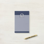 Moderne Weegtekening op Navy Blue Carbon Fiber Post-it® Notes (Op bureau)