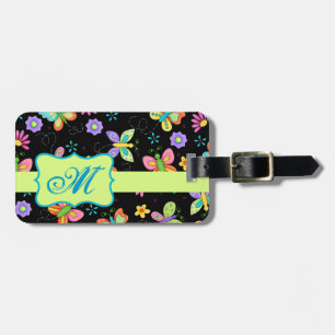 Moderne Whimsy Butterflies op zwart Monogram Bagagelabel