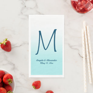 Moderne witte en bleke turquoise ombre-monogram servet