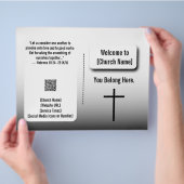 Moderne witte gradiënt kerk bulletin flyer (Hand)