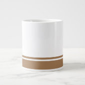 Moderne Witte Mocha Bruine Bodem Rand Racing Strip Extra Grote Beker (Voorkant)