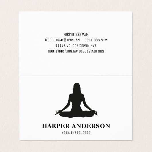 Moderne Yoga Instructeur | Minimaal zwart silhouet Visitekaartjes (Buitenkant ongevouwen)