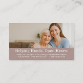 Moderne zorgverlener en senior metgezel service visitekaartje (Achterkant)