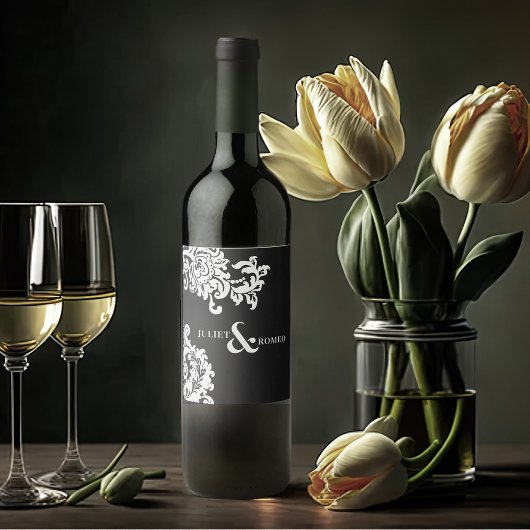 Moderne zwart-wit Elegante Damask bruiloft Wijn Etiket