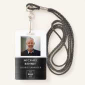 Moderne Zwart Wit Metaal Medewerker Foto ID Badge (Voorkant met draagriem)