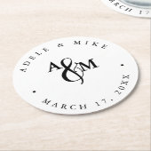 Moderne zwart-wit monogram bruiloft ronde kartonnen onderzetter (Gebogen)