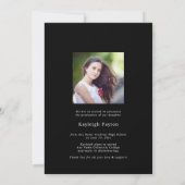 Moderne zwarte Elegant Script Afstuderen Foto Aankondiging (Achterkant)