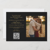 Moderne zwarte en gouden 2 foto's trouw-QR-code Save The Date (Achterkant)
