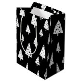 Moderne zwarte en witte Scandinavische kerstbomen Medium Cadeauzakje (Achterkant Gekanteld)