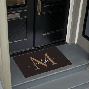 Moderne zwarte goudmonogram Feminine Script Name Deurmat
