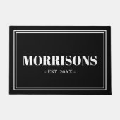 Moderne zwarte witte douanenaam datum dubbele gren deurmat (Voorkant)