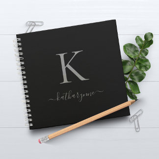 Moderne Zwarte Zilveren Monogram Script Naam Notitieboek
