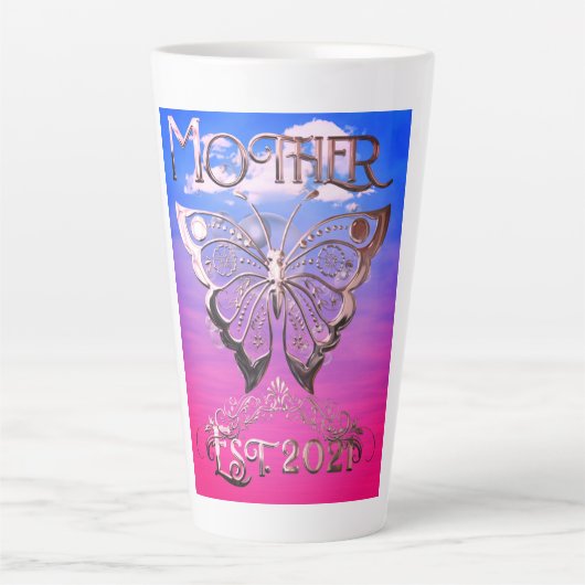 Moeder Est 2021 aangepaste latte Mok (Voorkant)
