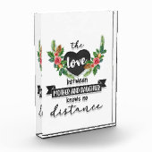 Moeder geeft de liefde tussen moeder en dochter fotoblokken (Links)