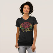 Moeder met vervormde Retro Sunset Red Rose T-shirt (Voorkant volledig)