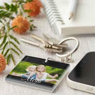 Moeder Stelde Moderne Script Foto Op Sleutelhanger