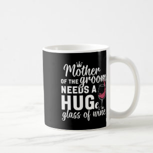 Moeder Van De Bruidegom Heeft Een Enorme Glas Wijn Koffiemok