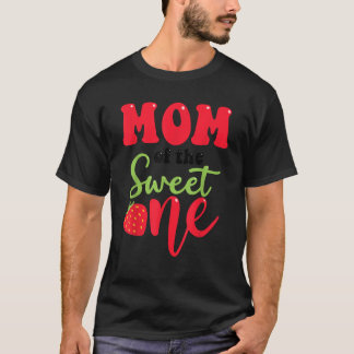 Moeder van de zoete één aardbei zomer eerste geboo t-shirt