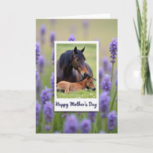 Moederdag kaart met paard en veulen in de wei